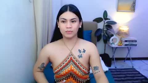 Snapshot of leighcortesi chatting on 06/14/26, 03:47 Cailey online show from 06/14/26, 03:47