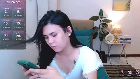 Snapshot of leighcortesi chatting on 06/18/26, 04:55 Cailey online show from 06/18/26, 04:55