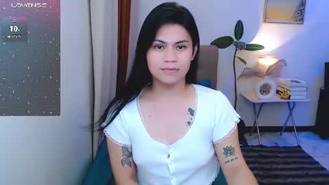 Snapshot of leighcortesi chatting on 07/15/26, 03:50 Cailey online show from 07/15/26, 03:50