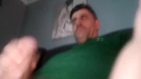 Snapshot of leightimmins001 chatting on 12/05/25, 03:30 leightimmins001 online show from 12/05/25, 03:30