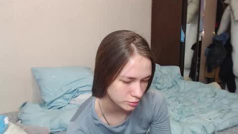 leila_bambi online show from 02/19/25, 05:27