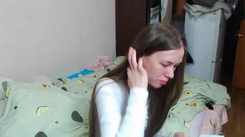 Snapshot of leila_bambi_ chatting on 01/14/25, 03:57 leila_bambi_ online show from 01/14/25, 03:57