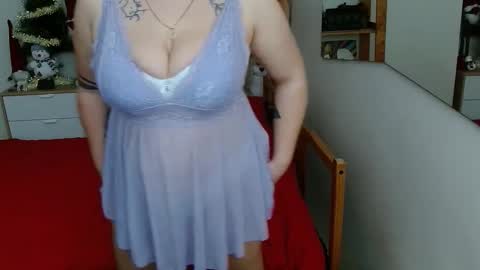 Snapshot of leila_beayte_ chatting on 02/26/25, 02:36 Leila online show from 02/26/25, 02:36