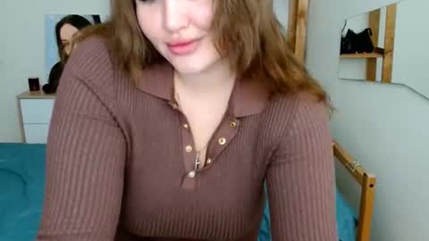 Leila online show from 07/06/26, 04:53
