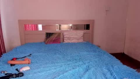 leila_sweetie online show from 03/09/25, 05:55