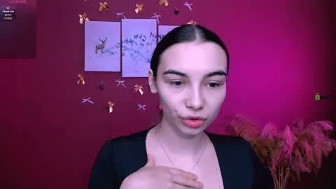 Snapshot of leila_viper_ chatting on 01/06/26, 07:28 leila_viper_ online show from 01/06/26, 07:28