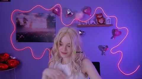 Snapshot of leila_viper_ chatting on 02/22/26, 07:56 leila_viper_ online show from 02/22/26, 07:56