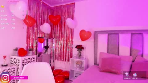 Leila online show from 02/15/26, 10:06