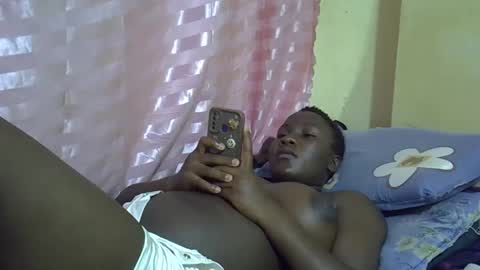 leilah_cute19 online show from 06/07/26, 08:01