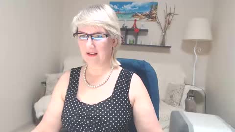 Leila Kinky online show from 03/09/25, 03:43