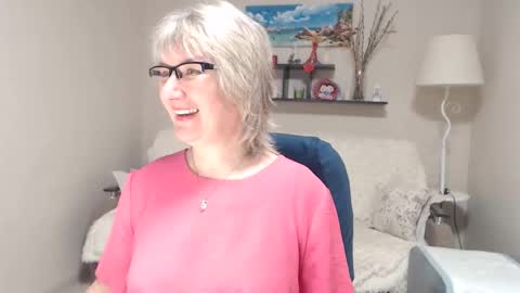 Leila Kinky online show from 02/06/26, 05:45