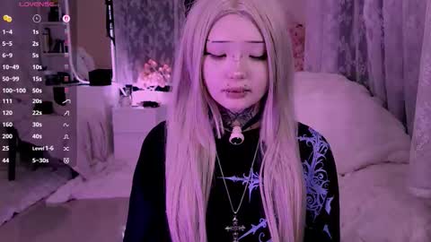 Snapshot of lein_bone chatting on 03/26/26, 12:17 Lein online show from 03/26/26, 12:17
