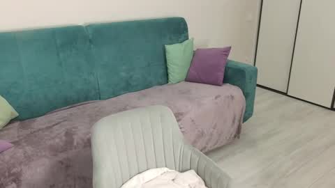 leksalove online show from 09/22/25, 05:48