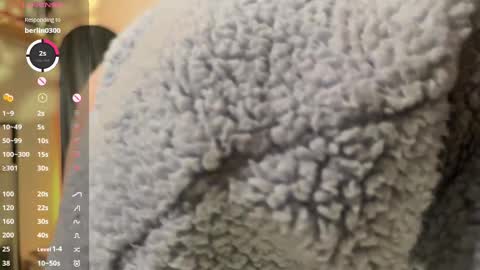 Lela online show from 02/22/25, 01:22