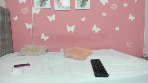 lelany_evans online show from 02/04/26, 03:12