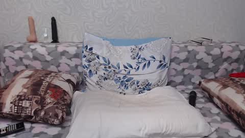 Snapshot of lelapopins chatting on 03/12/25, 12:26 Lana online show from 03/12/25, 12:26