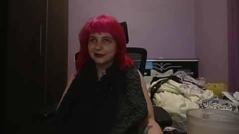 lelcomlal online show from 06/12/26, 06:12