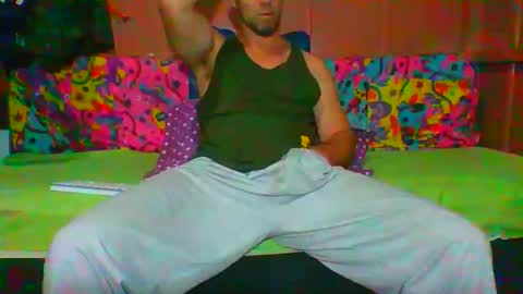 Snapshot of lemao77 chatting on 10/14/25, 10:10 SEX MASTER online show from 10/14/25, 10:10