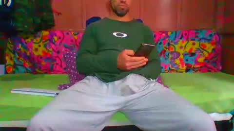Snapshot of lemao77 chatting on 10/19/25, 02:50 SEX MASTER online show from 10/19/25, 02:50