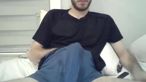 Snapshot of lemonspark975 chatting on 11/11/25, 05:40 lemonspark975 online show from 11/11/25, 05:40