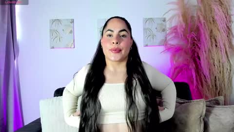  LENA HEAVEN  online show from 02/04/25, 06:49