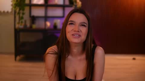 Lena Laurent online show from 04/09/26, 09:36