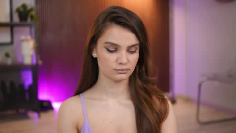 Lena Laurent online show from 05/14/26, 09:05