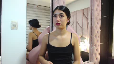 Lenna online show from 12/14/24, 06:56