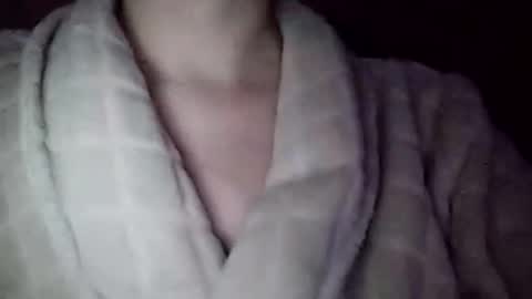 Snapshot of lenagolden chatting on 02/17/25, 01:25 lenagolden online show from 02/17/25, 01:25