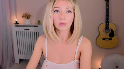 Lena online show from 04/07/26, 11:32