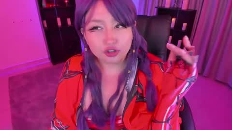 Lenna Kang online show from 10/25/25, 12:07