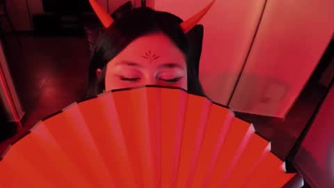 Lenna Kang online show from 03/18/26, 07:17