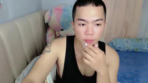 Snapshot of lenawet_0520 chatting on 01/17/25, 10:00 lena online show from 01/17/25, 10:00