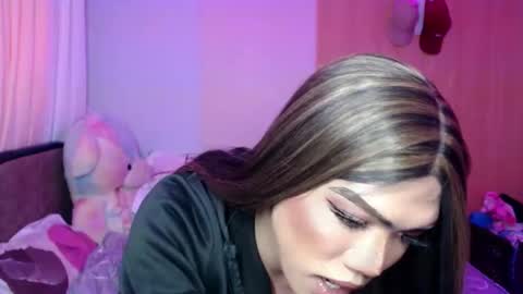 lena online show from 11/26/25, 12:44