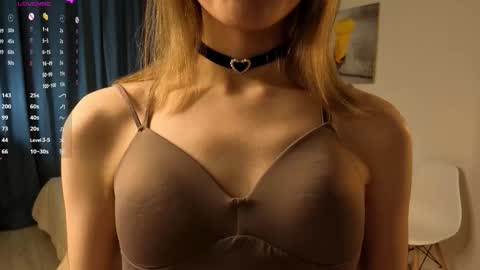 Snapshot of lenexo chatting on 11/13/25, 09:58 Earlene online show from 11/13/25, 09:58