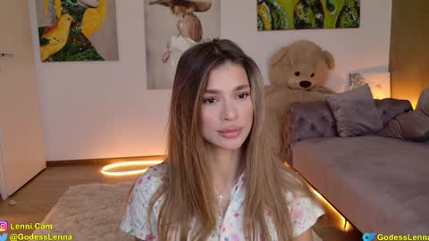 Lenna Goddess online show from 03/10/25, 06:16