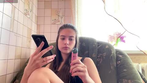 Hellomy name is Natalyits my first day here nice to meet you Give me 50 thumbs ups online show from 05/18/26, 04:07