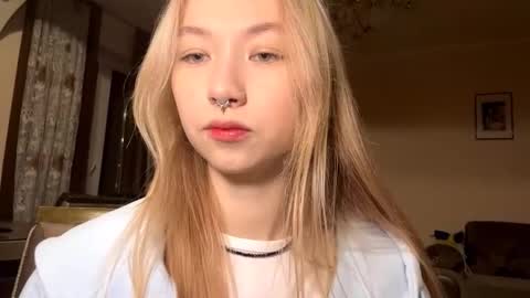 Snapshot of lenorehandelsman chatting on 02/28/26, 11:22 Tagami online show from 02/28/26, 11:22