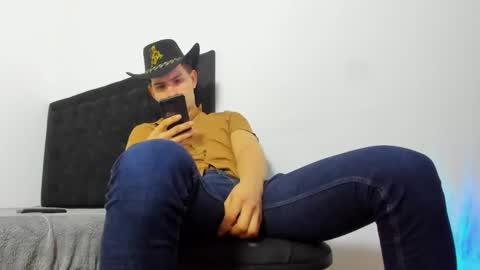 leo183877 online show from 02/26/26, 02:10