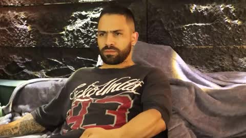 Leo  Diaz online show from 11/27/25, 11:40