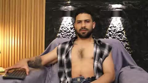 Leo  Diaz online show from 02/11/26, 01:54