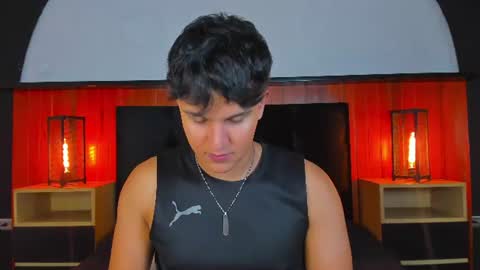 Snapshot of leo_savage_ chatting on 06/12/26, 04:44 Leo online show from 06/12/26, 04:44