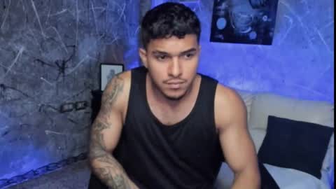 Leo independent model online show from 02/03/26, 02:10