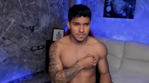 Leo independent model online show from 02/26/26, 01:37