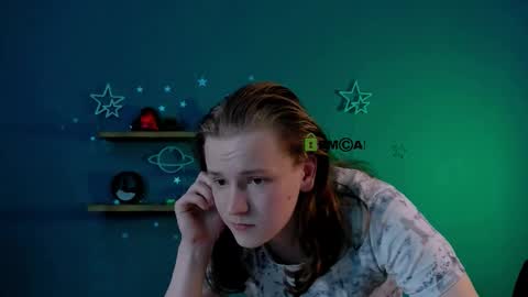 Snapshot of leo_void chatting on 02/23/26, 08:17 leo_void online show from 02/23/26, 08:17