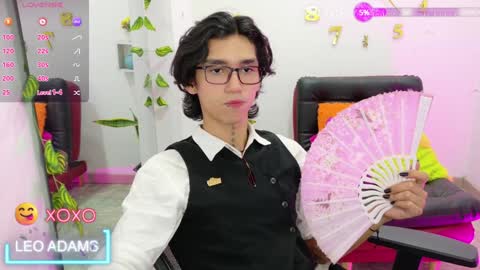 Leo online show from 02/07/25, 03:19