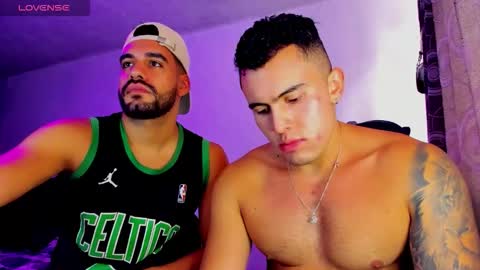 Snapshot of leon__hart chatting on 10/19/25, 04:40 Leon Hart online show from 10/19/25, 04:40