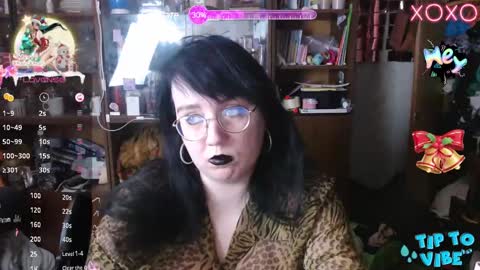 Snapshot of leona_harrison chatting on 01/26/25, 08:13 Leona Harrison online show from 01/26/25, 08:13