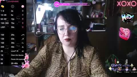 Snapshot of leona_harrison chatting on 03/09/25, 07:26 Leona Harrison online show from 03/09/25, 07:26