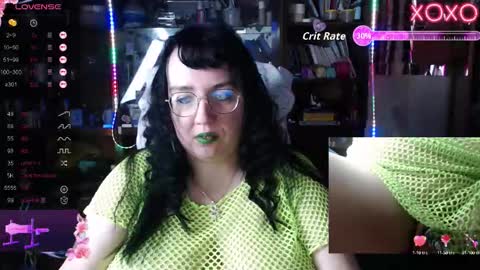 Snapshot of leona_harrison chatting on 10/08/25, 02:31 Leona Harrison online show from 10/08/25, 02:31